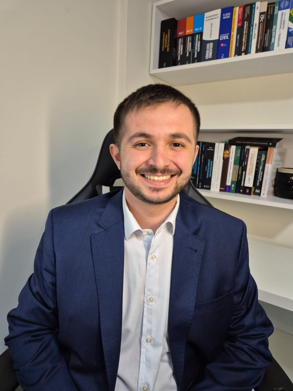 Dr. Luiz Felipe Martins Carvalho